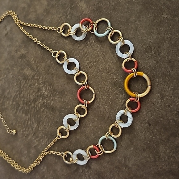 Layered Circle Link Chain Necklace - Picture 3 of 8